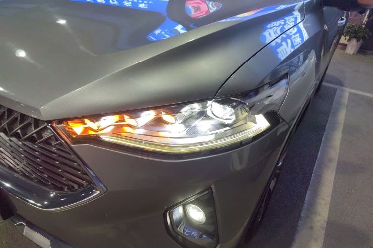 Used Haval F7x 2021 1.5T Two-Wheel Drive Smart & Trendy Edition Left Front Headlight