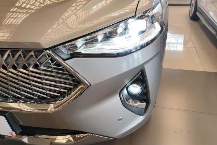 Used Haval F7x 2021 2.0T Two-Wheel Drive Intelligent Technology Edition Left Front Headlight