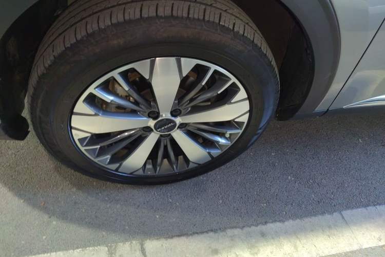 Used Haval F7x 2021 1.5T Two-Wheel Drive Smart & Trendy Edition Left Front Wheel Hub