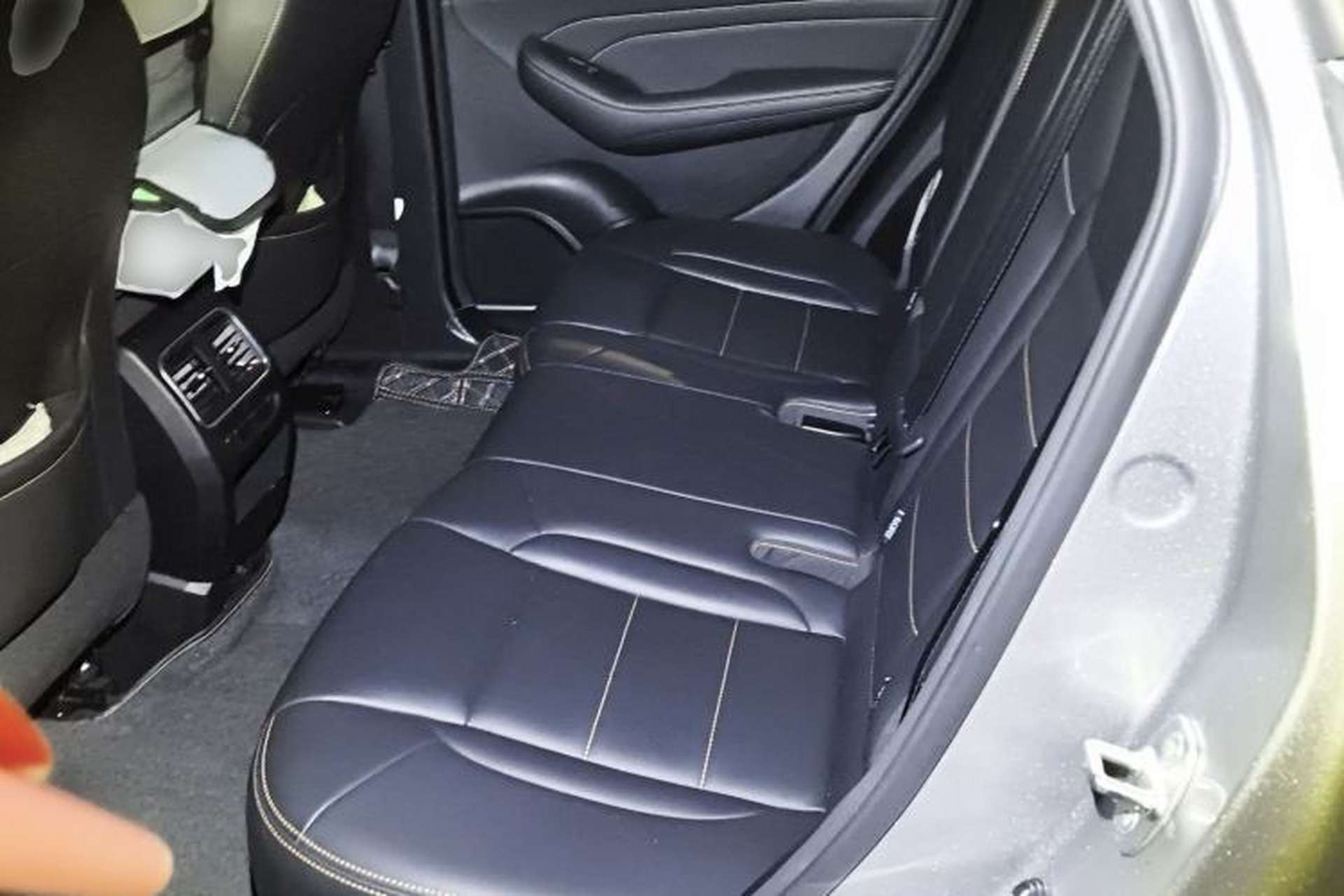 Used Haval F7x 2021 2.0T Two-Wheel Drive Smart & Trendy Edition Left Rear Seat