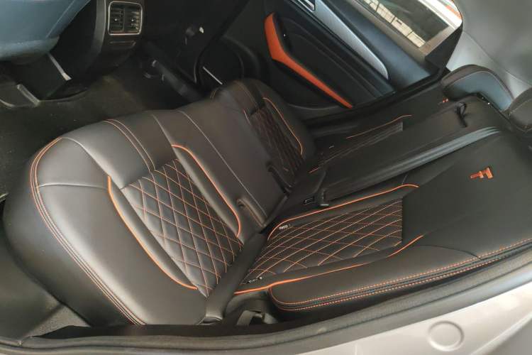 Used Haval F7x 2021 2.0T Two-Wheel Drive Intelligent Technology Edition Left Rear Seat