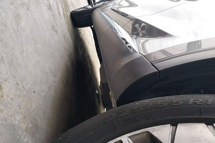 Used Haval F7x 2021 2.0T Two-Wheel Drive Smart & Trendy Edition Left Side Sill