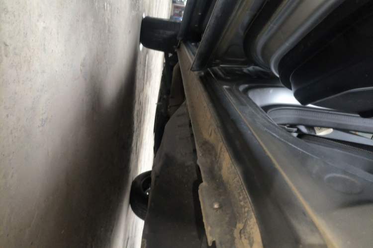 Used Haval F7x 2021 1.5T Two-Wheel Drive Smart & Trendy Edition Left Side Sill