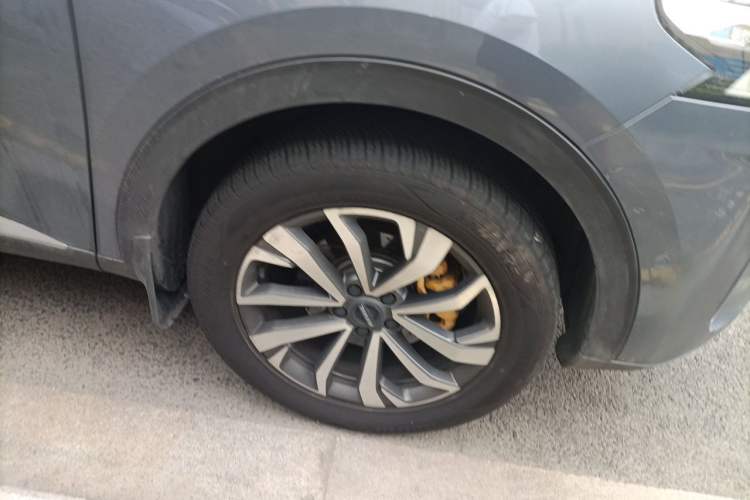 Used Haval F7x 2021 2.0T All-Wheel-Drive Intelligent Performance Version Right Front Wheel Hub