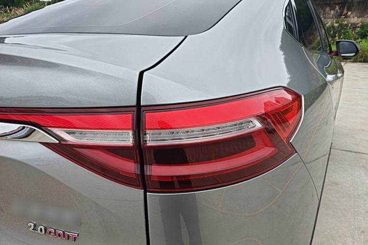 Used Haval F7x 2021 2.0T All-Wheel-Drive Intelligent Performance Version Right Rear Taillight