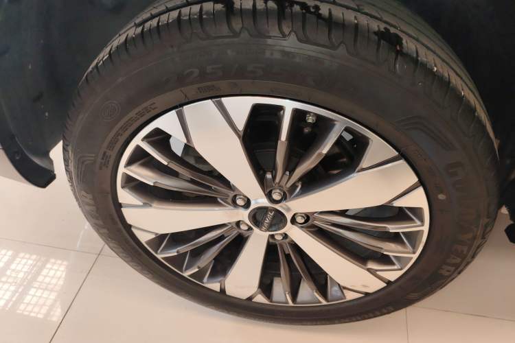 Used Haval F7x 2021 2.0T Two-Wheel Drive Intelligent Technology Edition Right Rear Wheel Hub