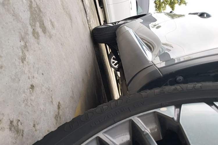 Used Haval F7x 2021 2.0T Two-Wheel Drive Smart & Trendy Edition Right Side Sill