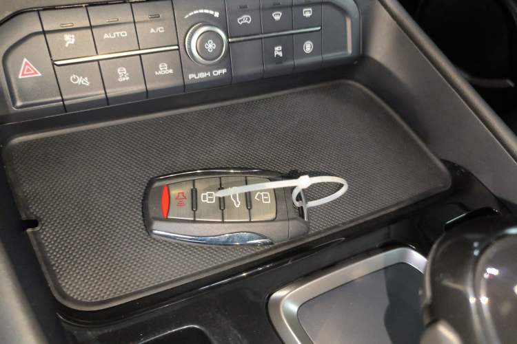 Used Haval F7x 2021 1.5T Two-Wheel Drive Smart & Trendy Edition Vehicle Key