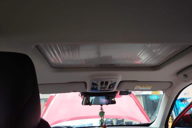 Used Haval F7x 2021 2.0T Two-Wheel Drive Smart & Trendy Edition Headliner