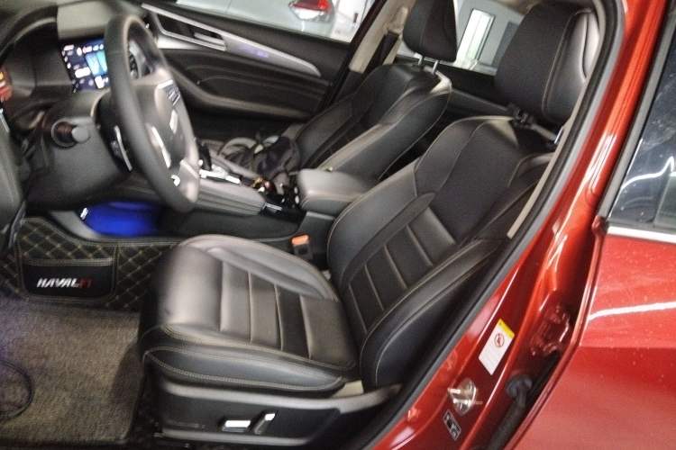 Used Haval F7x 2021 1.5T Two-Wheel Drive Smart Technology Edition Left Front Seat