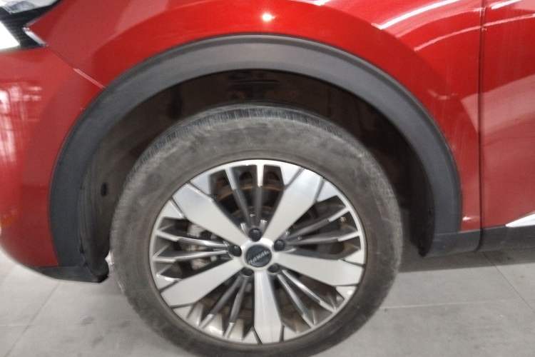Used Haval F7x 2021 1.5T Two-Wheel Drive Smart Technology Edition Left Front Wheel Hub