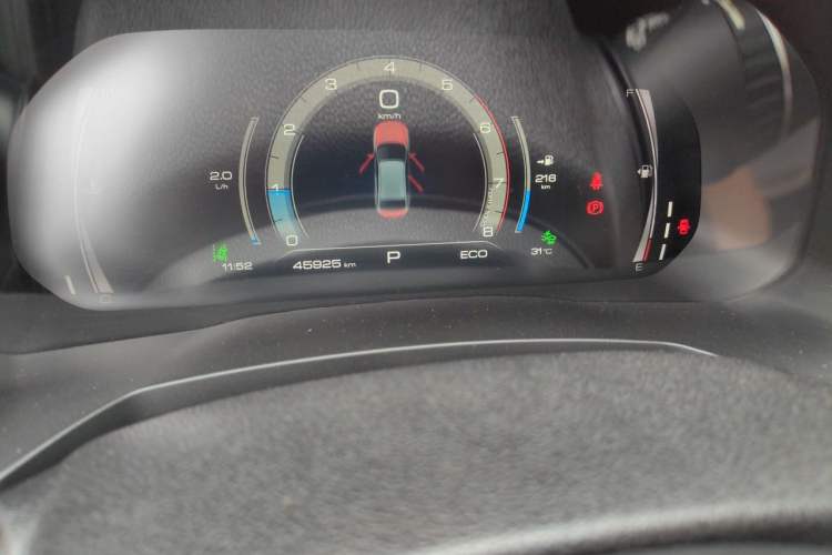 Used Haval F7x 2021 2.0T Two-Wheel Drive Smart & Trendy Edition Odometer Close Up