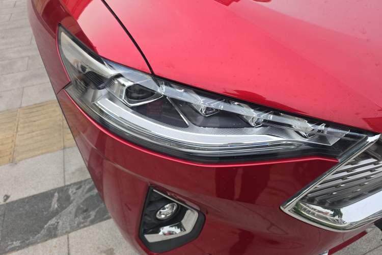 Used Haval F7x 2021 1.5T Two-Wheel Drive Smart Technology Edition Right Front Headlight