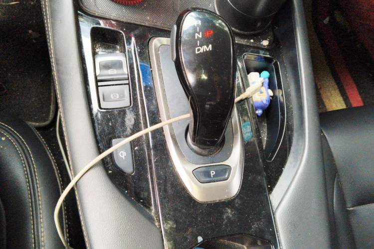 Used Haval F7x 2021 1.5T Two-Wheel Drive Smart Technology Edition Gear Lever