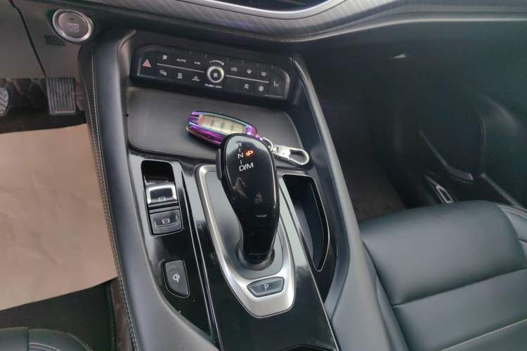 Used Haval F7x 2021 1.5T Two-Wheel Drive Smart Technology Edition Gear Lever