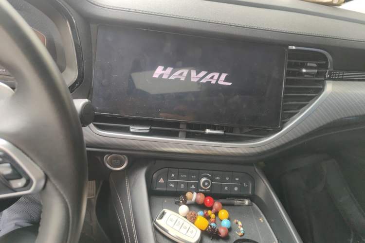 Used Haval F7x 2021 1.5T Two-Wheel Drive Smart Technology Edition Audio And AC Panel