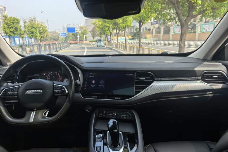 Used Haval F7x 2021 1.5T Two-Wheel Drive Smart Technology Edition Audio And AC Panel