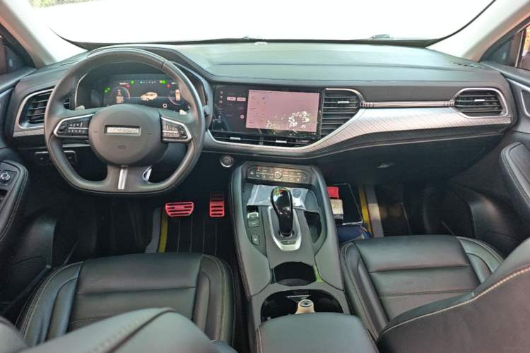 Used Haval F7x 2021 1.5T Two-Wheel Drive Smart Technology Edition Center Console