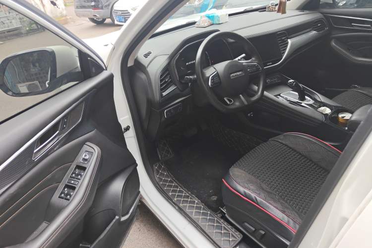 Used Haval F7x 2021 1.5T Two-Wheel Drive Smart & Trendy Edition Driver Seat