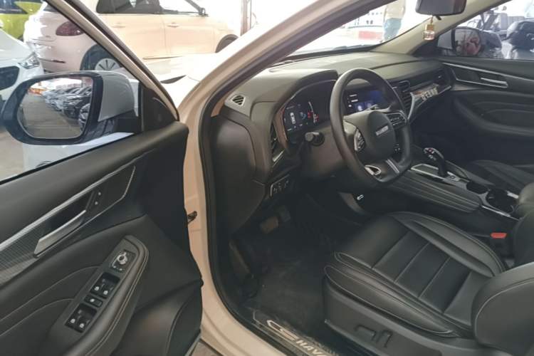 Used Haval F7x 2021 1.5T Two-Wheel Drive Smart & Trendy Edition Driver Seat