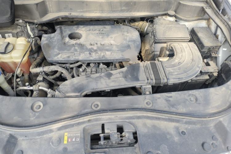 Used Haval F7x 2021 2.0T Two-Wheel Drive Smart & Trendy Edition Engine Bay