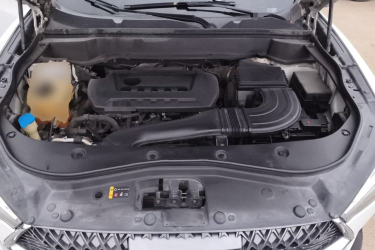 Used Haval F7x 2021 2.0T Two-Wheel Drive Smart & Trendy Edition Engine Bay