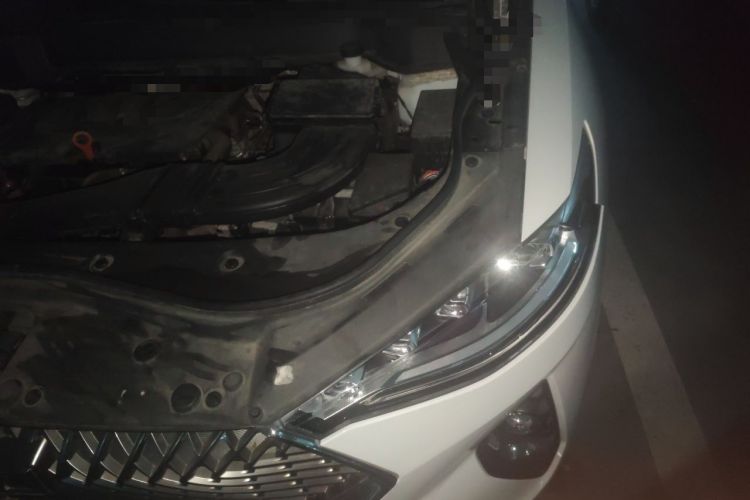 Used Haval F7x 2021 1.5T Two-Wheel Drive Smart Technology Edition Engine Bay Left