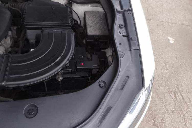 Used Haval F7x 2021 2.0T Two-Wheel Drive Smart & Trendy Edition Engine Bay Left