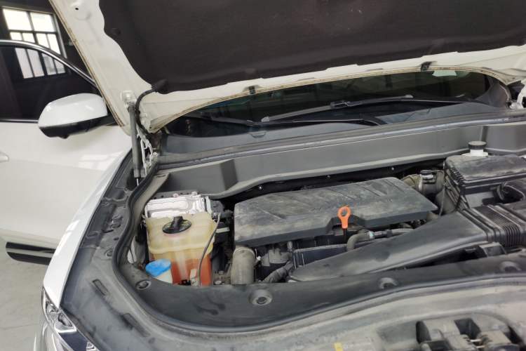 Used Haval F7x 2021 1.5T Two-Wheel Drive Smart & Trendy Edition Engine Bay Right