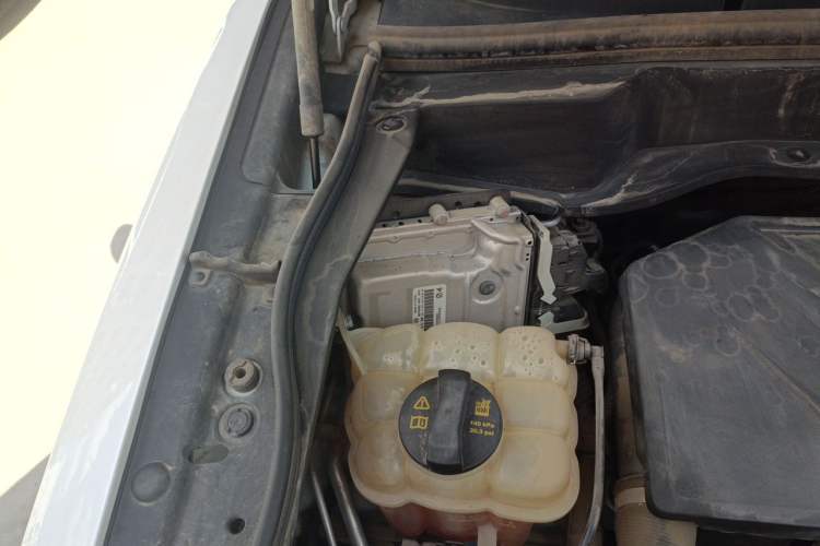 Used Haval F7x 2021 1.5T Two-Wheel Drive Smart Technology Edition Engine Bay Right