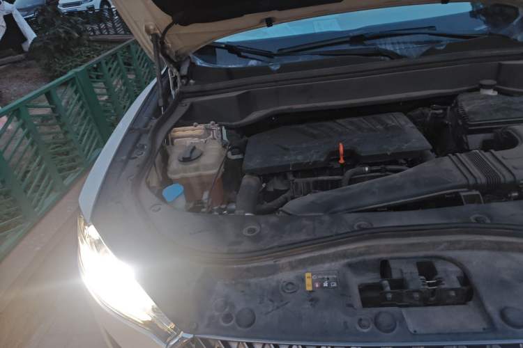Used Haval F7x 2021 1.5T Two-Wheel Drive Smart & Trendy Edition Engine Bay Right