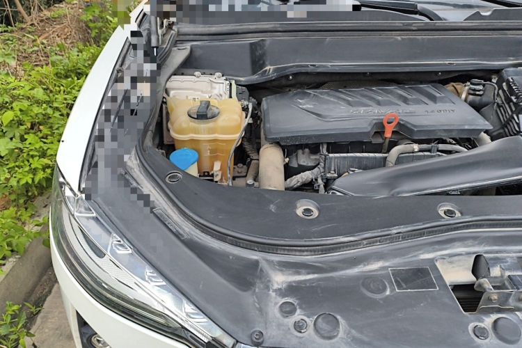 Used Haval F7x 2021 1.5T Two-Wheel Drive Smart & Trendy Edition Engine Bay Right
