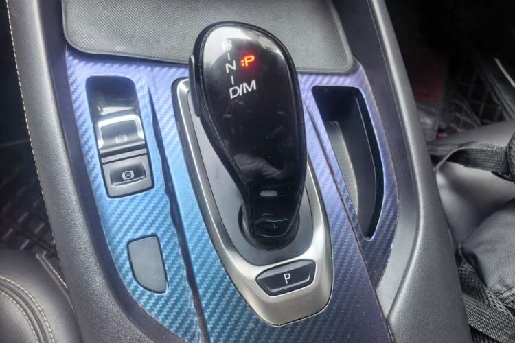 Used Haval F7x 2021 2.0T Two-Wheel Drive Smart & Trendy Edition Gear Lever