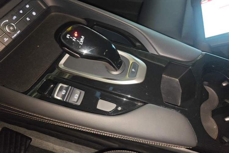Used Haval F7x 2021 1.5T Two-Wheel Drive Smart & Trendy Edition Gear Lever