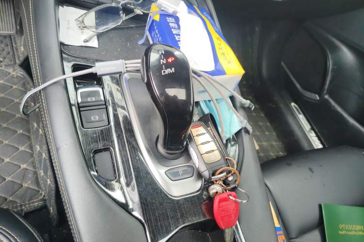 Used Haval F7x 2021 2.0T Two-Wheel Drive Smart & Trendy Edition Gear Lever