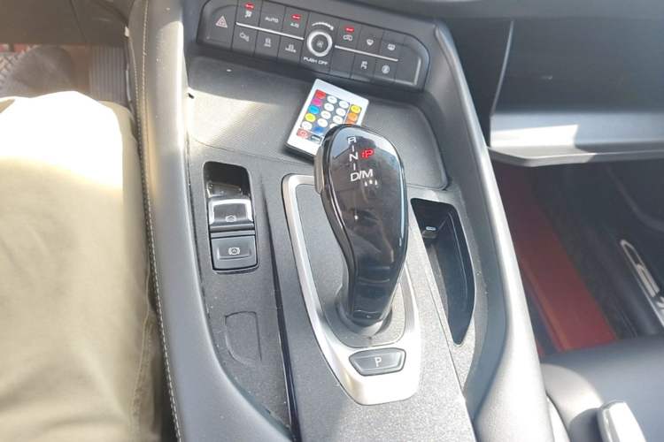 Used Haval F7x 2021 1.5T Two-Wheel Drive Smart & Trendy Edition Gear Lever