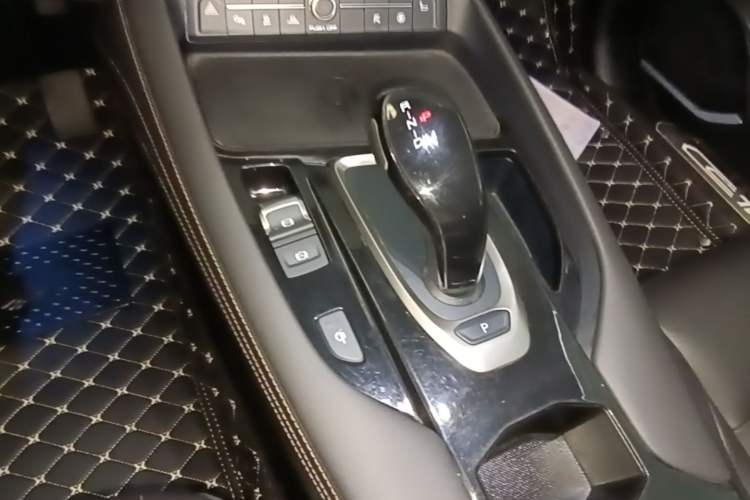Used Haval F7x 2021 2.0T Two-Wheel Drive Intelligent Technology Edition Gear Lever