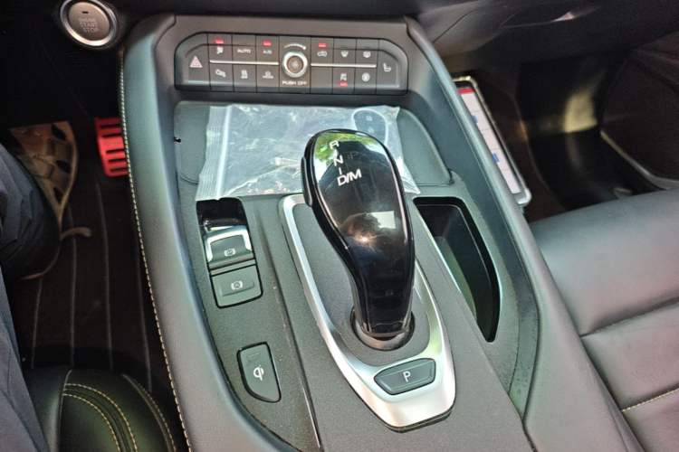 Used Haval F7x 2021 1.5T Two-Wheel Drive Smart Technology Edition Gear Lever