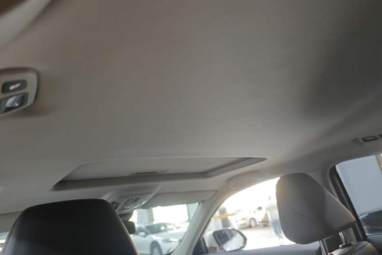 Used Haval F7x 2021 1.5T Two-Wheel Drive Smart & Trendy Edition Headliner