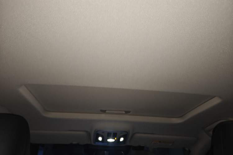 Used Haval F7x 2021 1.5T Two-Wheel Drive Smart & Trendy Edition Headliner