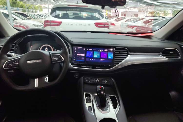 Used Haval F7x 2021 1.5T Two-Wheel Drive Smart & Trendy Edition Interior 3