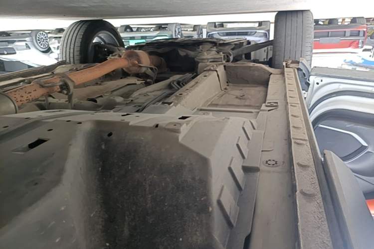 Used Haval F7x 2021 1.5T Two-Wheel Drive Smart Technology Edition Left Side Sill