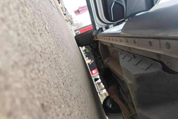 Used Haval F7x 2021 1.5T Two-Wheel Drive Smart & Trendy Edition Left Side Sill