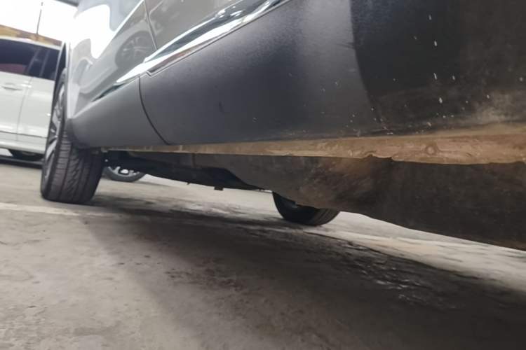 Used Haval F7x 2021 2.0T Two-Wheel Drive Smart & Trendy Edition Left Side Sill