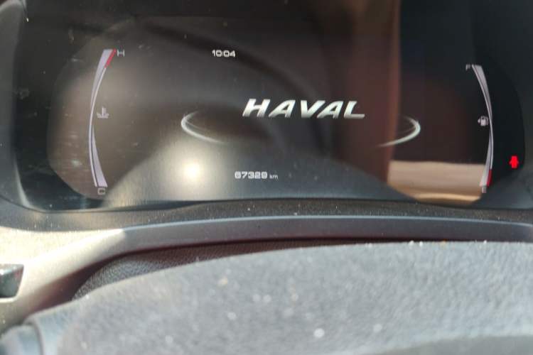 Used Haval F7x 2021 1.5T Two-Wheel Drive Smart & Trendy Edition Odometer Close Up
