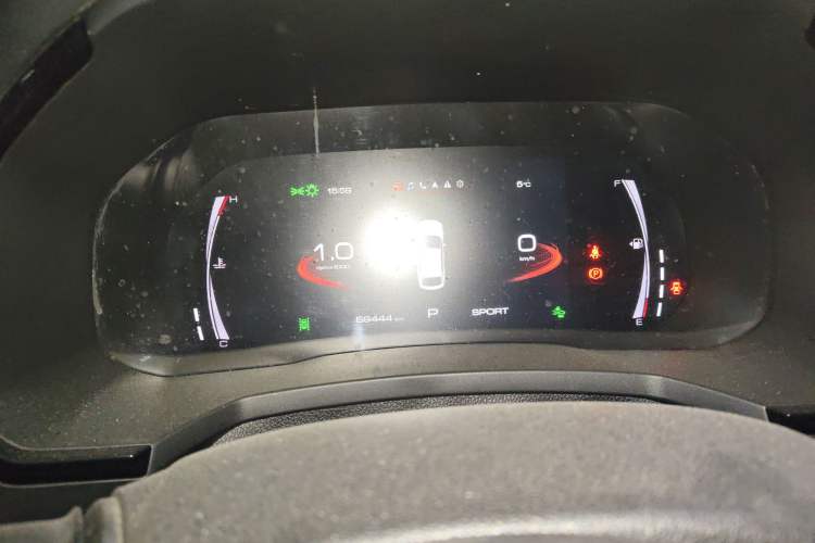 Used Haval F7x 2021 1.5T Two-Wheel Drive Smart & Trendy Edition Odometer Close Up