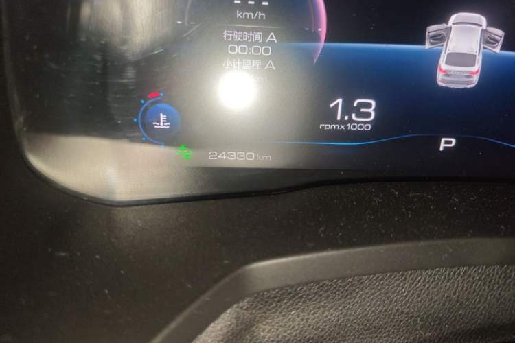 Used Haval F7x 2021 1.5T Two-Wheel Drive Smart Technology Edition Odometer Close Up