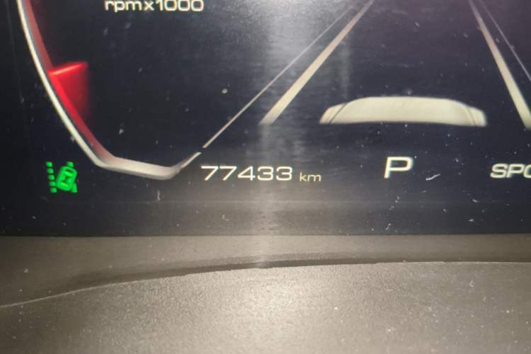 Used Haval F7x 2021 2.0T Two-Wheel Drive Smart & Trendy Edition Odometer Close Up