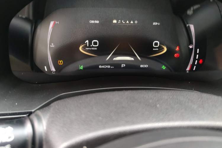 Used Haval F7x 2021 1.5T Two-Wheel Drive Smart & Trendy Edition Odometer Close Up