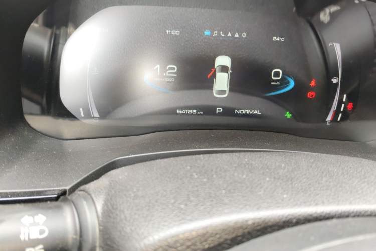 Used Haval F7x 2021 1.5T Two-Wheel Drive Smart & Trendy Edition Odometer Close Up